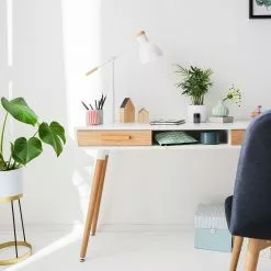 Mørteens Schreibtisch Lewin - Eiche teilmassiv - Weiß / Eiche -Büromöbel Verkaufsgeschäft 1000008545 190618 10011500005 GALLERYIMAGES P000000001000008545