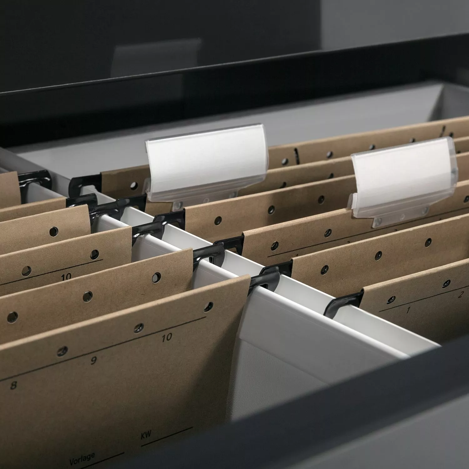 Maja Möbel Bürosparset Merit V (10-teilig) - Eiche Sonoma Dekor / Hochglanz Grau 11 Maja Möbel Bürosparset Merit V (10-teilig) - Eiche Sonoma Dekor / Hochglanz Grau – Bild 9