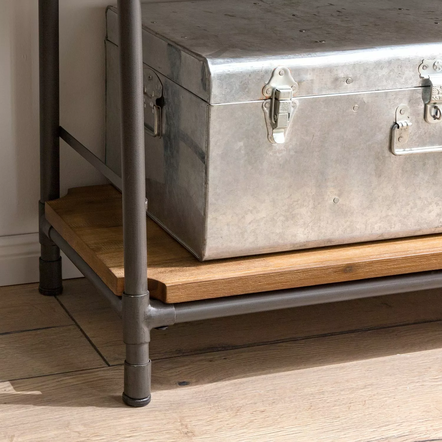 Ars manufacti Regal Atelier IV - Akazie massiv / Metall - Akazie Braun / Anthrazit 13 Ars manufacti Regal Atelier IV - Akazie massiv / Metall - Akazie Braun / Anthrazit – Bild 11