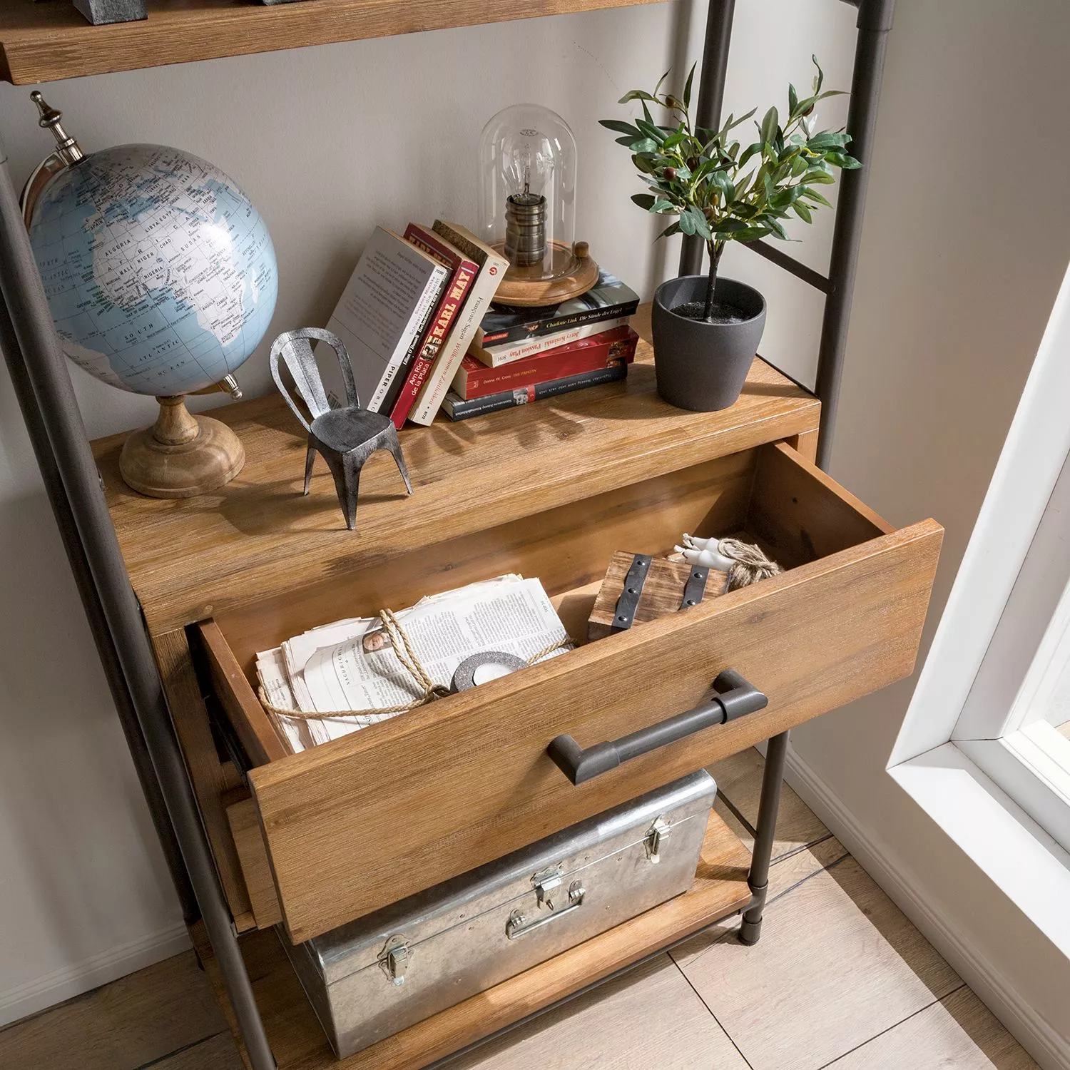 Ars manufacti Regal Atelier IV - Akazie massiv / Metall - Akazie Braun / Anthrazit 15 Ars manufacti Regal Atelier IV - Akazie massiv / Metall - Akazie Braun / Anthrazit – Bild 13