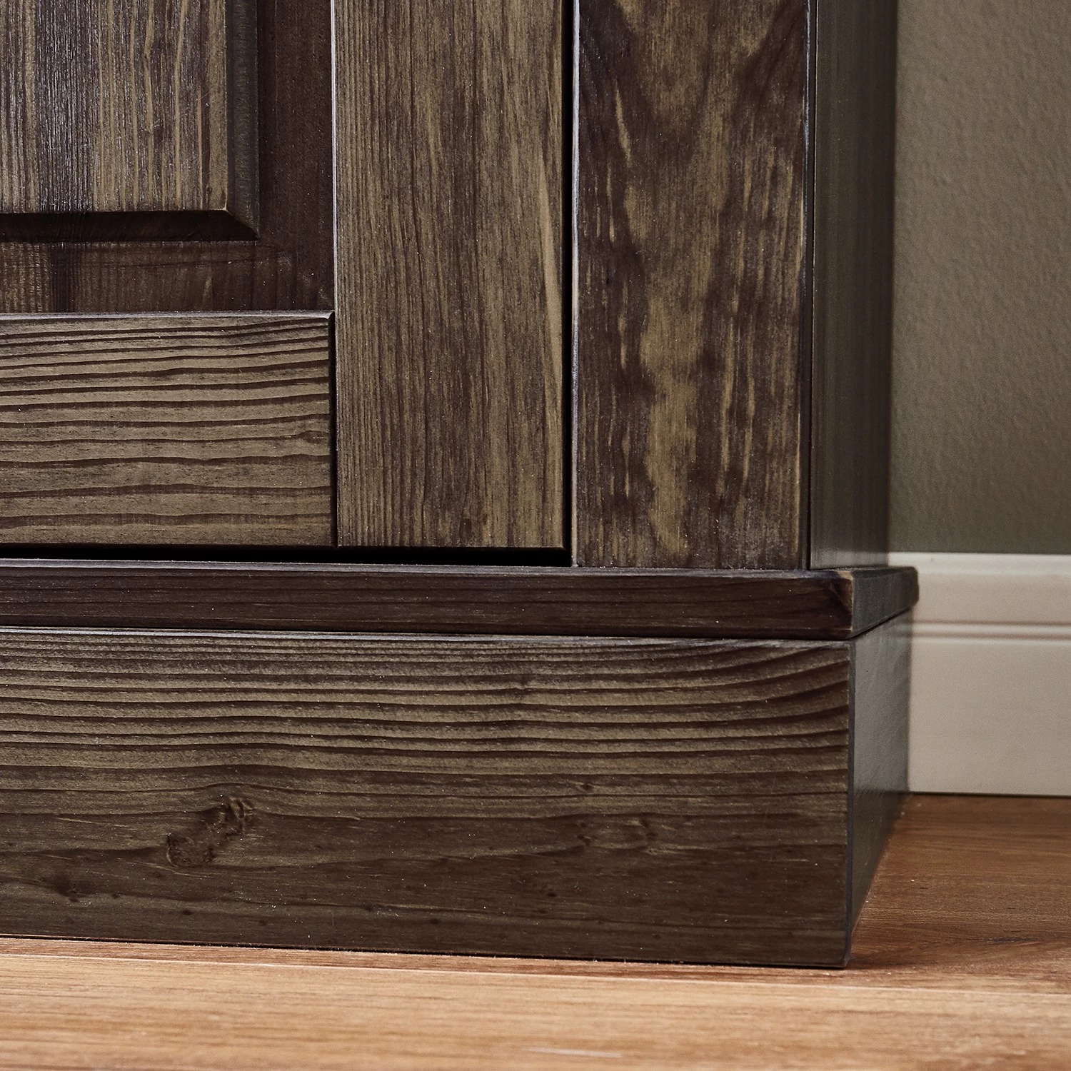 Maison Belfort Sideboard Bergen I - Kiefer Kolonial 6 Maison Belfort Sideboard Bergen I - Kiefer Kolonial – Bild 4