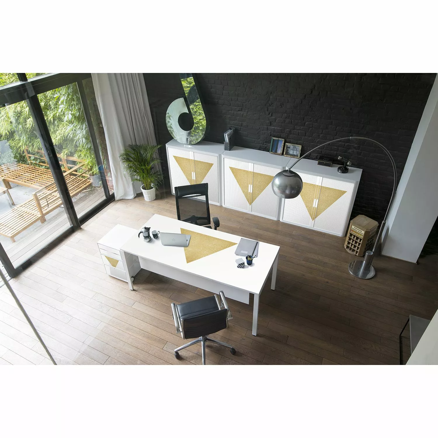 EasyOffice by Paperflow Schreibtisch easyDesk Classic Chic I - Weiß / Gold - Breite: 160 cm 4 EasyOffice by Paperflow Schreibtisch easyDesk Classic Chic I - Weiß / Gold - Breite: 160 cm – Bild 2