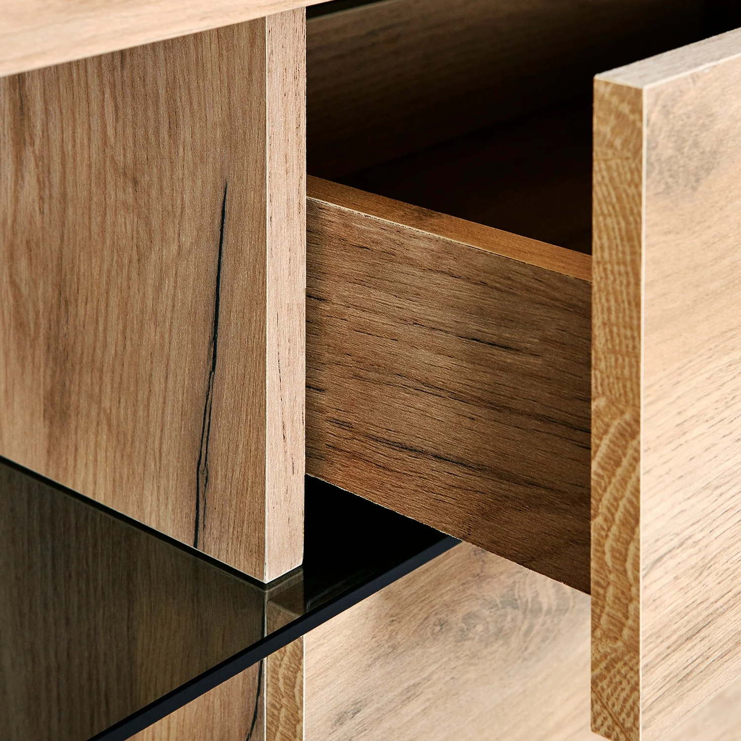 Jahnke Schreibtisch LUX C 150 E - Kernbuche Dekor / Grauglas 12 Jahnke Schreibtisch LUX C 150 E - Kernbuche Dekor / Grauglas – Bild 10