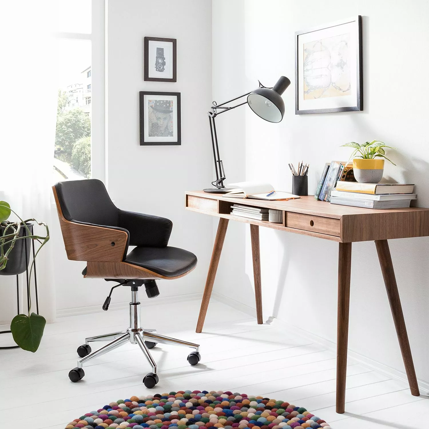 Studio Copenhagen Bürodrehstuhl Elzito - Kunstleder / Stahl - Schwarz / Chrom 4 Studio Copenhagen Bürodrehstuhl Elzito - Kunstleder / Stahl - Schwarz / Chrom – Bild 2