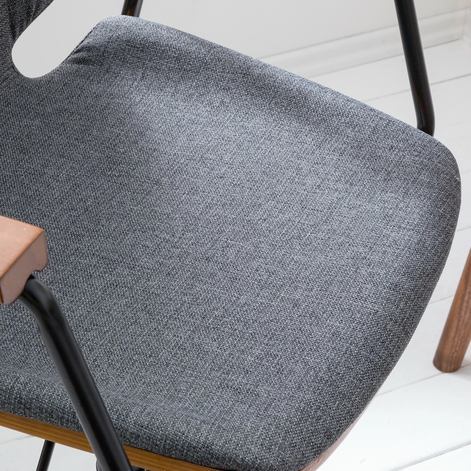 Studio Copenhagen Bürodrehstuhl Ganalu I - Webstoff / Stahl - Grau / Walnuss 11 Studio Copenhagen Bürodrehstuhl Ganalu I - Webstoff / Stahl - Grau / Walnuss – Bild 9