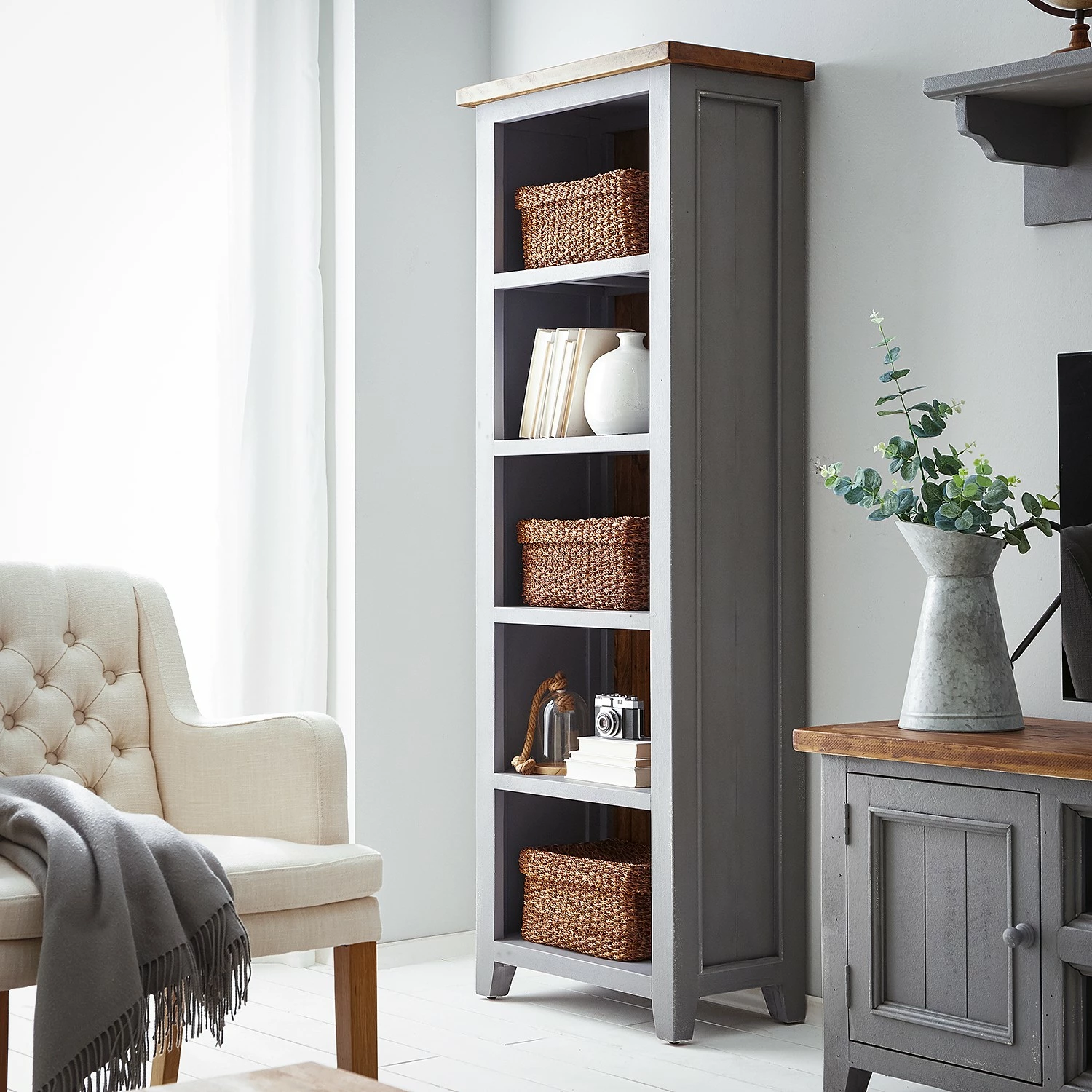 Maison Belfort Bücherregal Balignton II - Kiefer massiv - Grau / Kiefer 4 Maison Belfort Bücherregal Balignton II - Kiefer massiv - Grau / Kiefer – Bild 2