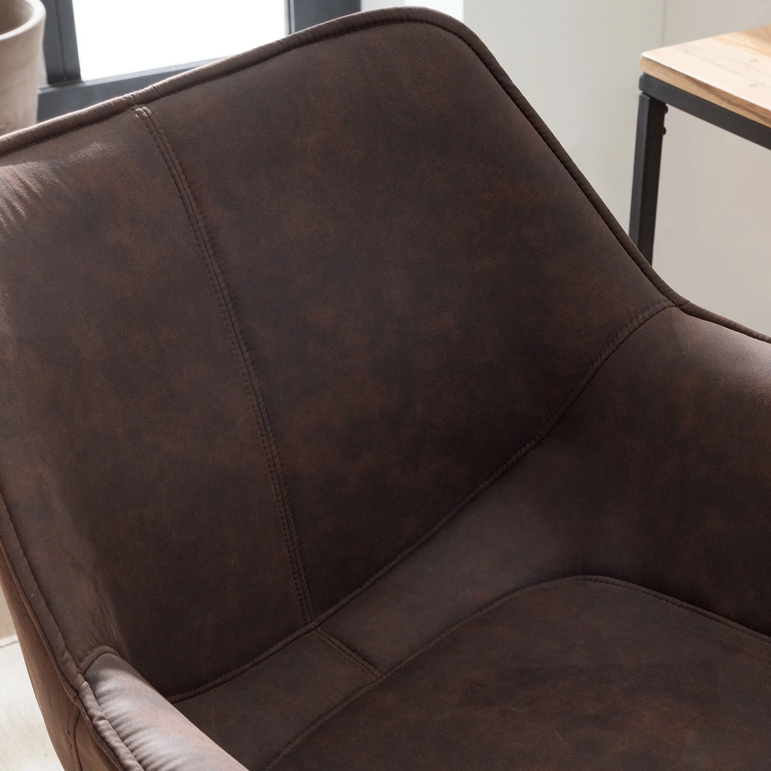 Ars manufacti Bürostuhl Nurmes - Microfaser / Kunststoff - Vintage Braun / Schwarz 11 Ars manufacti Bürostuhl Nurmes - Microfaser / Kunststoff - Vintage Braun / Schwarz – Bild 9