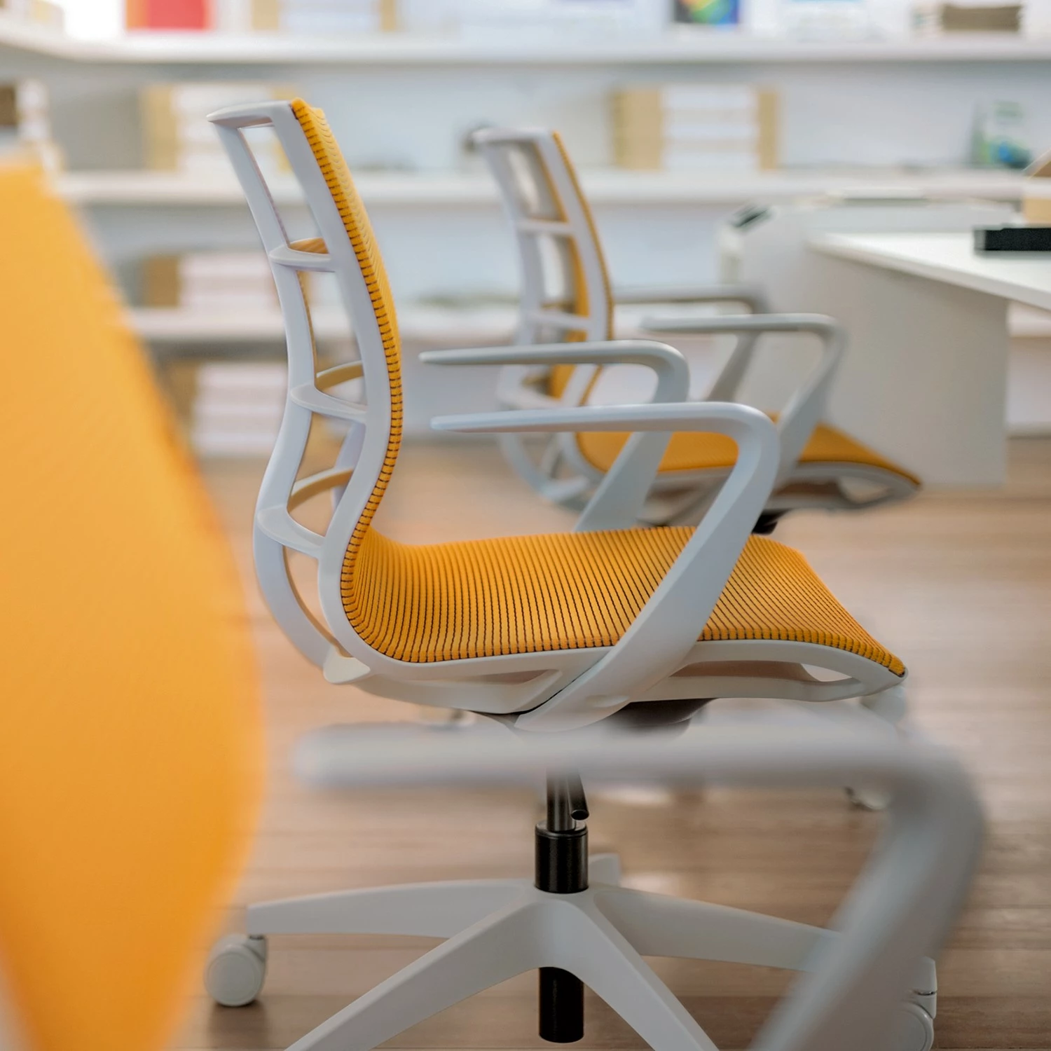 Sedus Bürostuhl se:joy I - Orange 16 Sedus Bürostuhl se:joy I - Orange – Bild 14