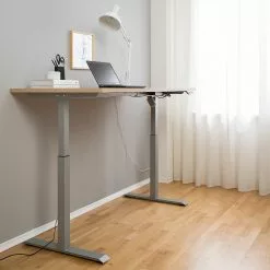 Furnitive Schreibtisch Okay - Eiche Sonoma Dekor 24 Furnitive Schreibtisch Okay - Eiche Sonoma Dekor -Büromöbel Verkaufsgeschäft 1000214320 201012 11081800003 MOOD DETAILS P000000001000214320 mood