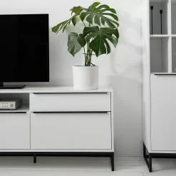 Fredriks Lowboard White Hall II - Matt Weiß / Schwarz 34 Fredriks Lowboard White Hall II - Matt Weiß / Schwarz -Büromöbel Verkaufsgeschäft 1000218377 210316 08015100006 DETAILS P000000001000218377