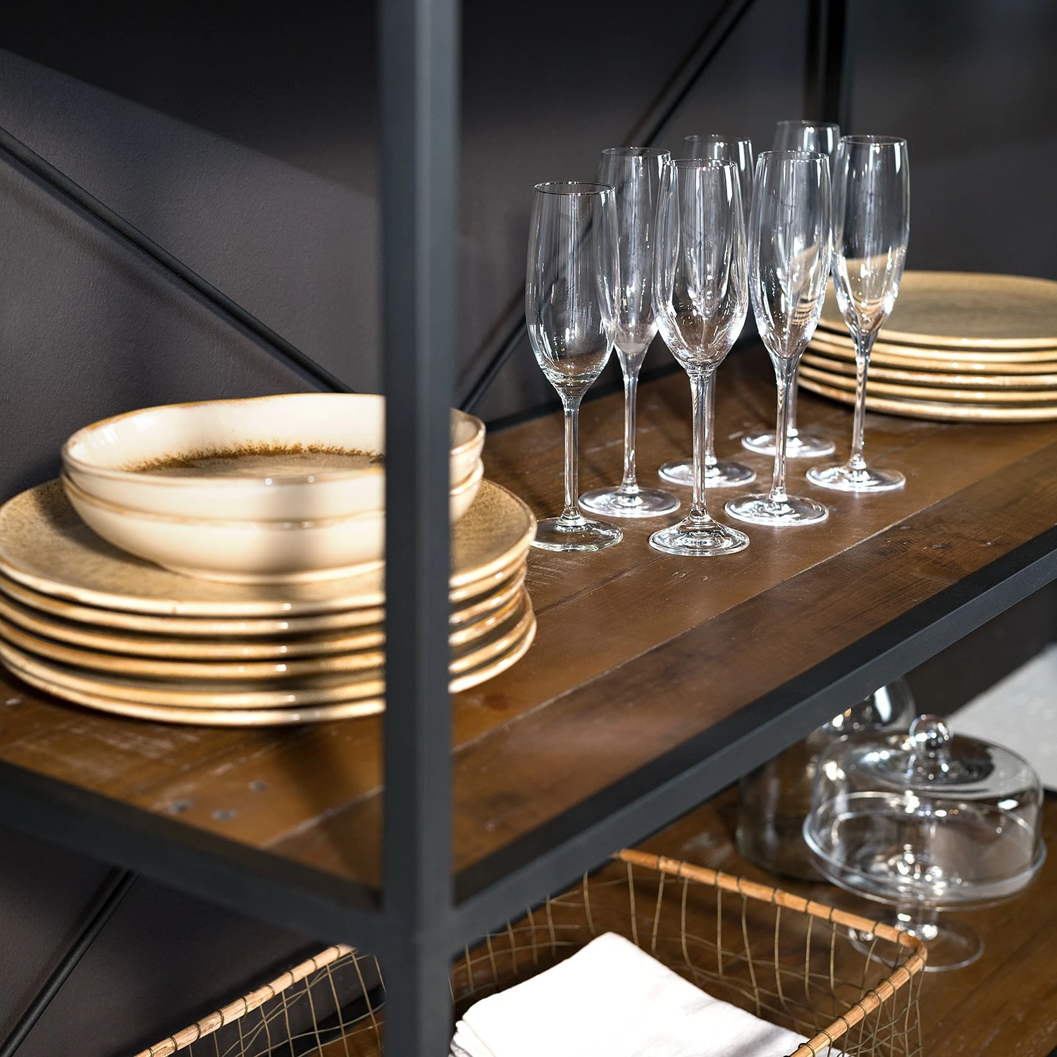 Ars manufacti Regal Grasby - Altholz Pinie / Metall - Pinie Dunkel / Schwarz 8 Ars manufacti Regal Grasby - Altholz Pinie / Metall - Pinie Dunkel / Schwarz – Bild 6