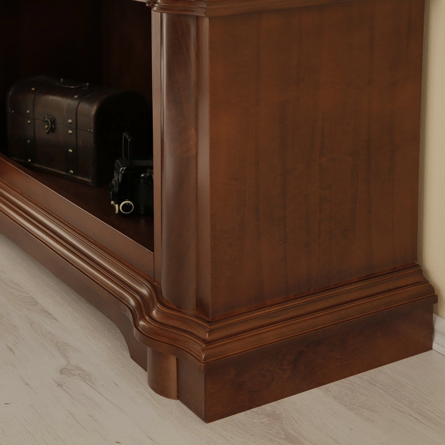 Ridgevalley Regal Larcay - Echtholzfurnier - Tulpenbaum Antik 8 Ridgevalley Regal Larcay - Echtholzfurnier - Tulpenbaum Antik – Bild 6