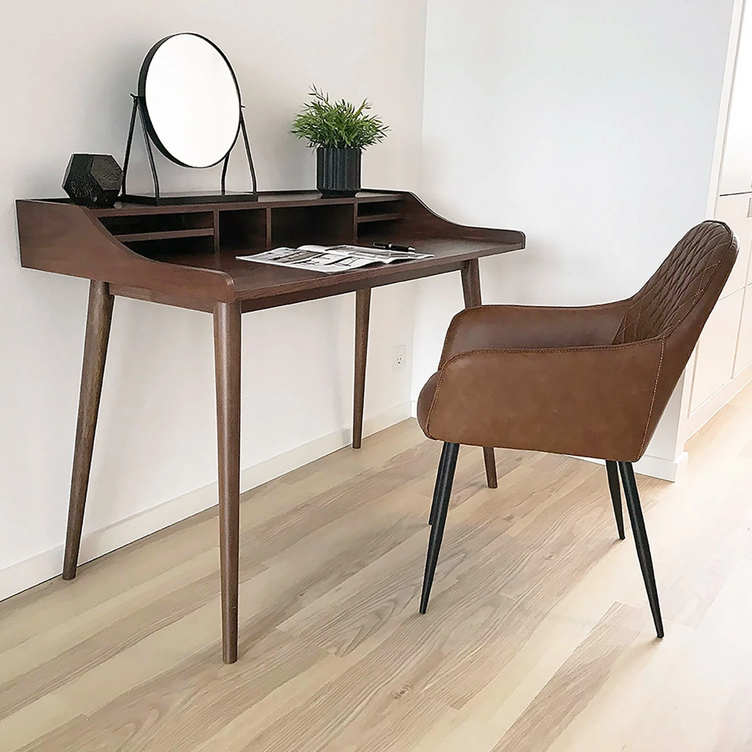 Norrwood Schreibtisch Moyon - Walnuss Furnier / Walnuss 5 Norrwood Schreibtisch Moyon - Walnuss Furnier / Walnuss – Bild 3