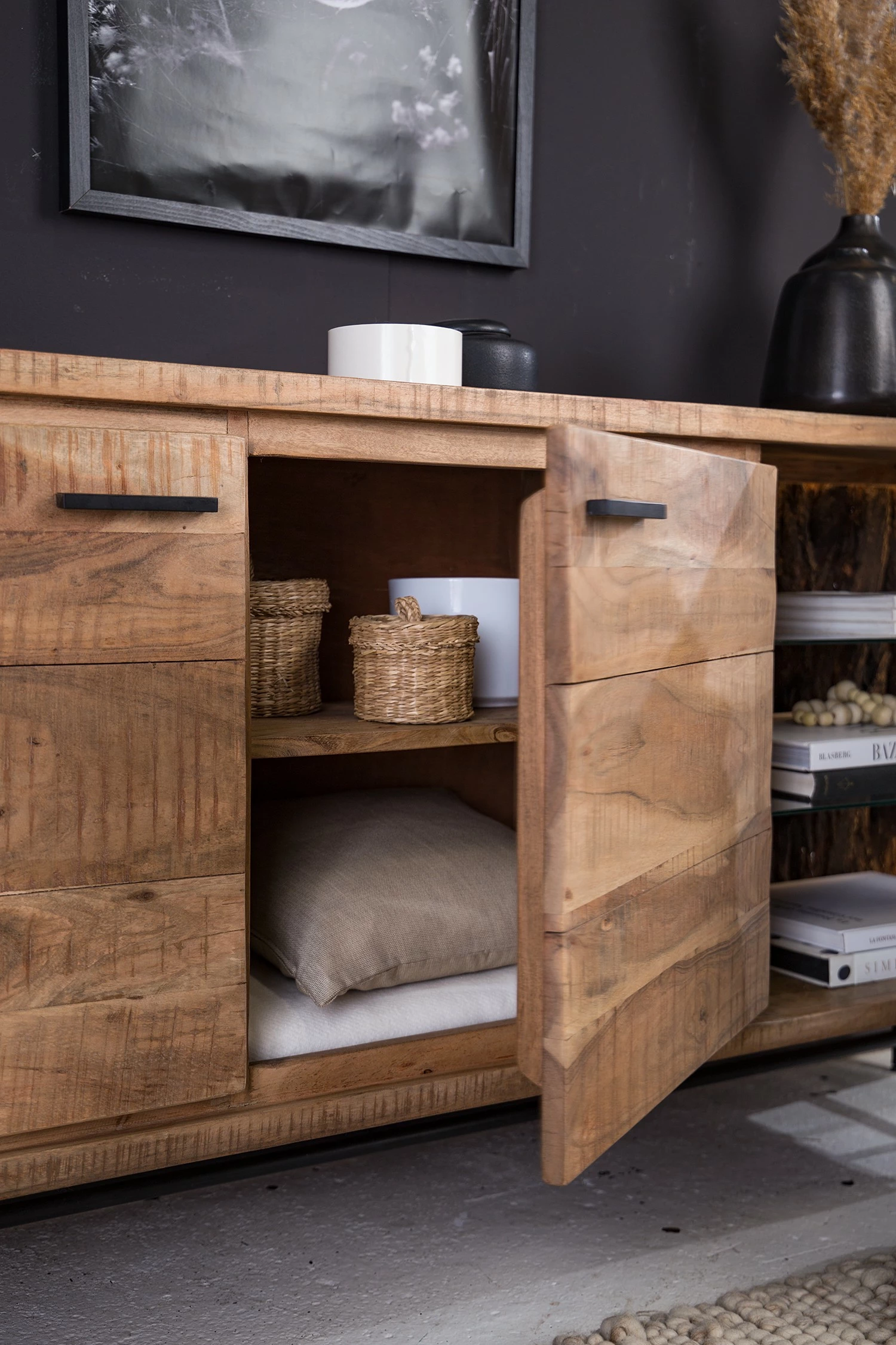 Ars Natura Sideboard Roody - Inkl. Beleuchtung - Akazie massiv / Metall - Akazie / Schwarz 12 Ars Natura Sideboard Roody - Inkl. Beleuchtung - Akazie massiv / Metall - Akazie / Schwarz – Bild 10