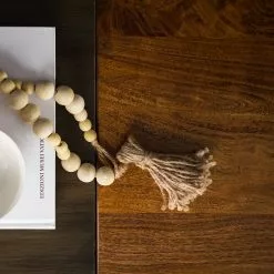 Wolf-Möbel Sideboard Bazac - Inkl. Beleuchtung - Akazie massiv - Akazie / Dunkelgrau -Büromöbel Verkaufsgeschäft 1000243213 220311 031 DETAILS P000000001000243213