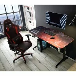 DXRacer Gaming Desk Max3 - Carbonoptik / Schwarz 10 DXRacer Gaming Desk Max3 - Carbonoptik / Schwarz -Büromöbel Verkaufsgeschäft 1000264503 210521 07363100224 MOOD DETAILS P000000001000264503 mood