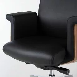 Fredriks Bürostuhl Weld - Echtleder / Walnuss Furnier / Metall - Schwarz / Walnuss / Aluminium -Büromöbel Verkaufsgeschäft 1000310647 220826 036 DETAILS P000000001000310647