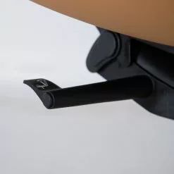 Fredriks Bürostuhl Zore - Kunstleder / Metall - Cognac / Aluminium 33 Fredriks Bürostuhl Zore - Kunstleder / Metall - Cognac / Aluminium -Büromöbel Verkaufsgeschäft 1000310651 220826 041 DETAILS P000000001000310651