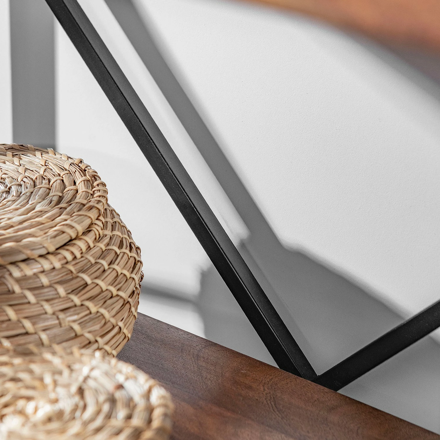 Red Living Regal Ugo II - Mango massiv / Metall - Mango / Schwarz 18 Red Living Regal Ugo II - Mango massiv / Metall - Mango / Schwarz – Bild 16