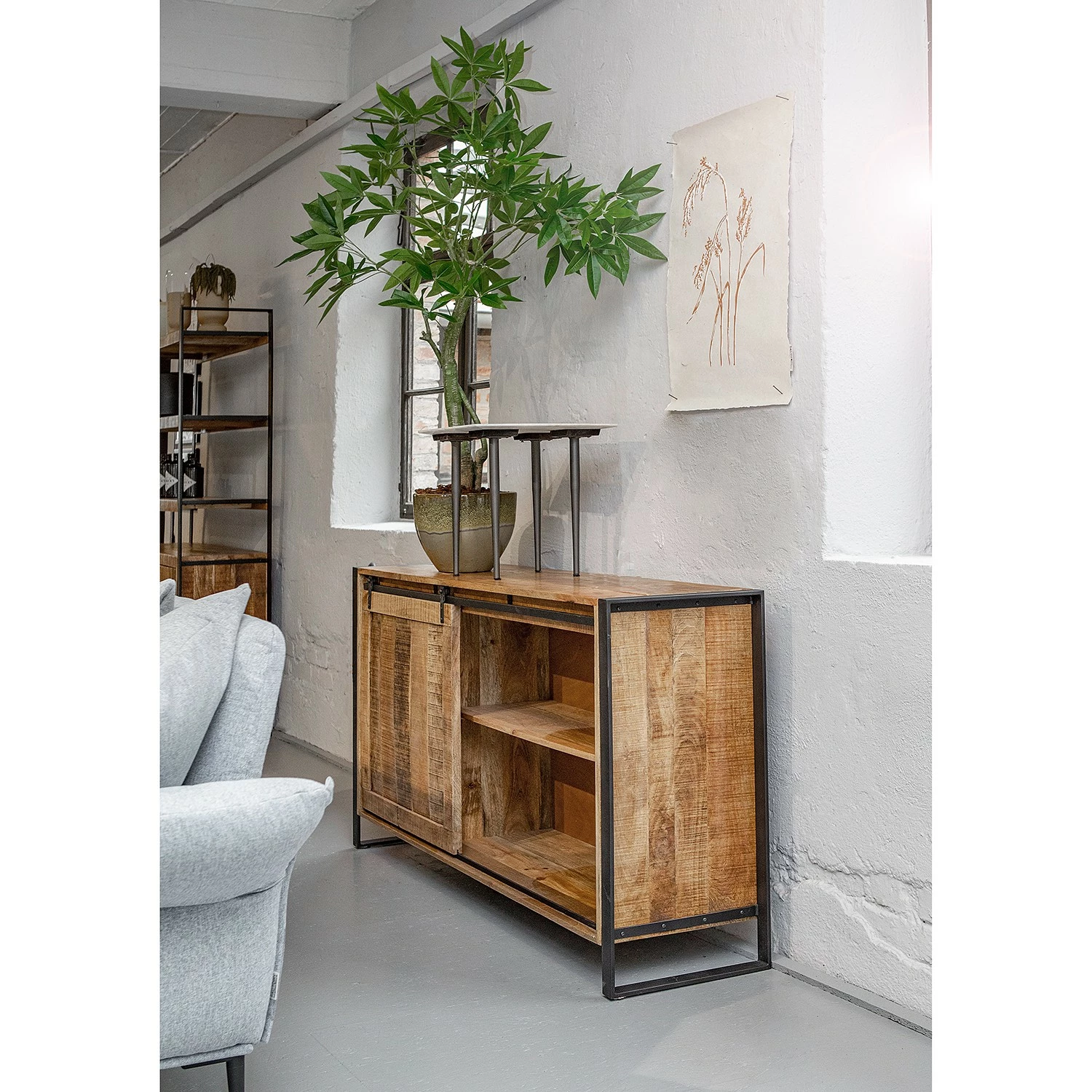 Red Living Sideboard Toleos - Mango sägerau massiv / Eisen - Mangoholz / Schwarz 6 Red Living Sideboard Toleos - Mango sägerau massiv / Eisen - Mangoholz / Schwarz – Bild 4