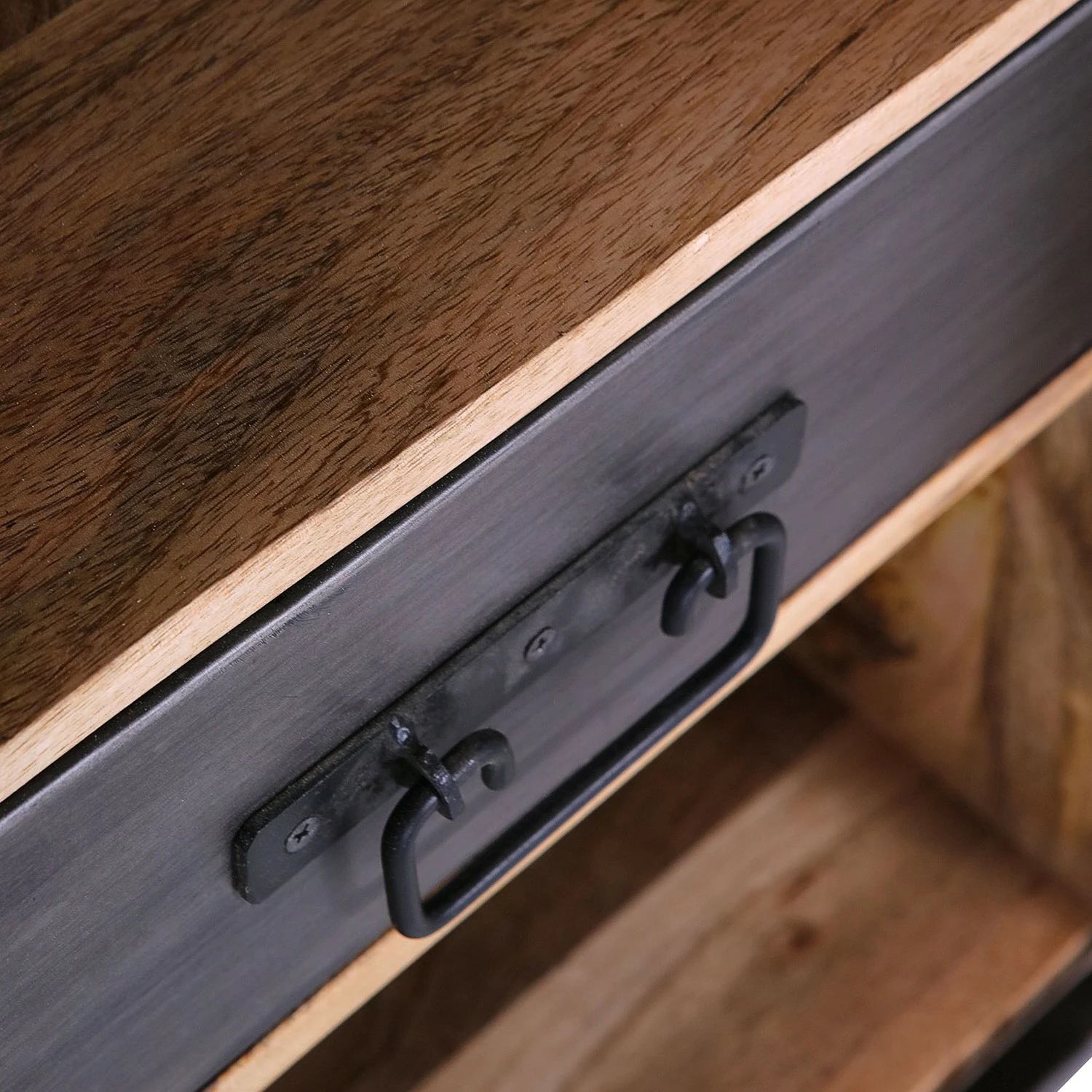 Red Living Sideboard Toleos - Mango sägerau massiv / Eisen - Mangoholz / Schwarz 7 Red Living Sideboard Toleos - Mango sägerau massiv / Eisen - Mangoholz / Schwarz – Bild 5