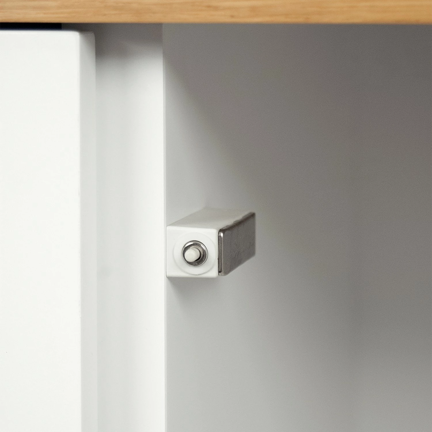 Temahome Sideboard Edge - Echtholzfurnier - / Weiß / Eiche 9 Temahome Sideboard Edge - Echtholzfurnier - / Weiß / Eiche – Bild 7