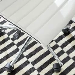 Mooved Bürodrehstuhl Marilyn - Weiß 21 Mooved Bürodrehstuhl Marilyn - Weiß -Büromöbel Verkaufsgeschäft buerodrehstuhl marilyn kunstleder weiss 4012900