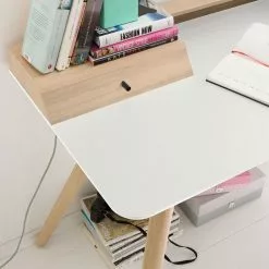 Studio Copenhagen Schreibtisch Stave II - Eiche teilmassiv -Büromöbel Verkaufsgeschäft schreibtisch stave ii eiche teilmassiv weiss eiche hell 5163688